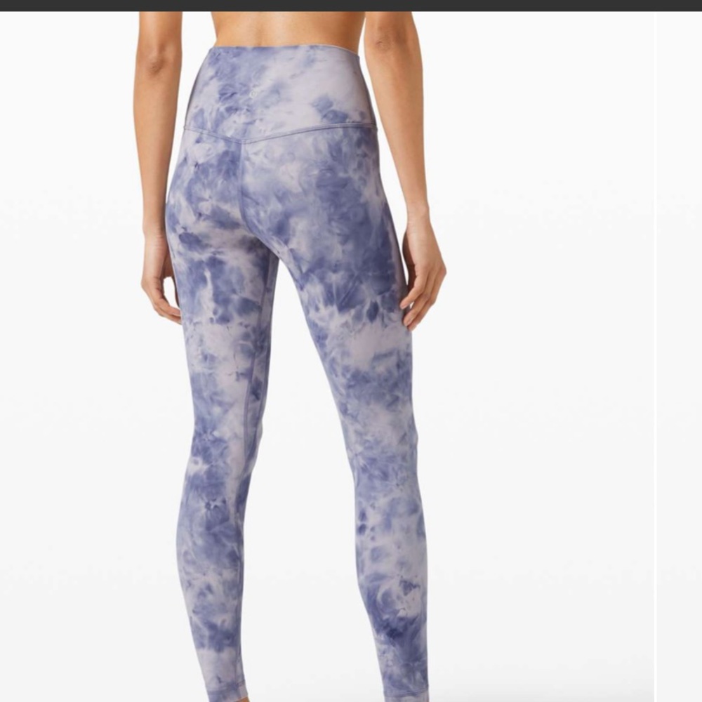 Lululemon Diamond Dye Align 28” Iced Iris Purple sz 8